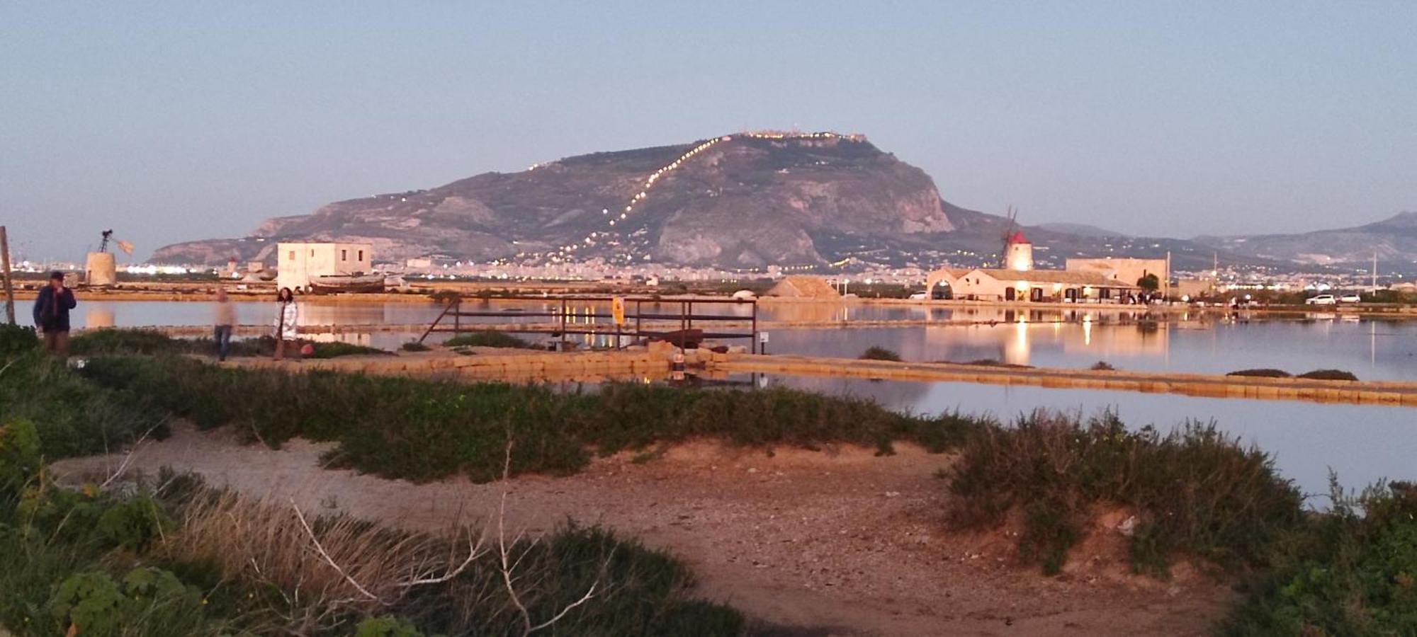 Mareluna Marsala Exteriör bild